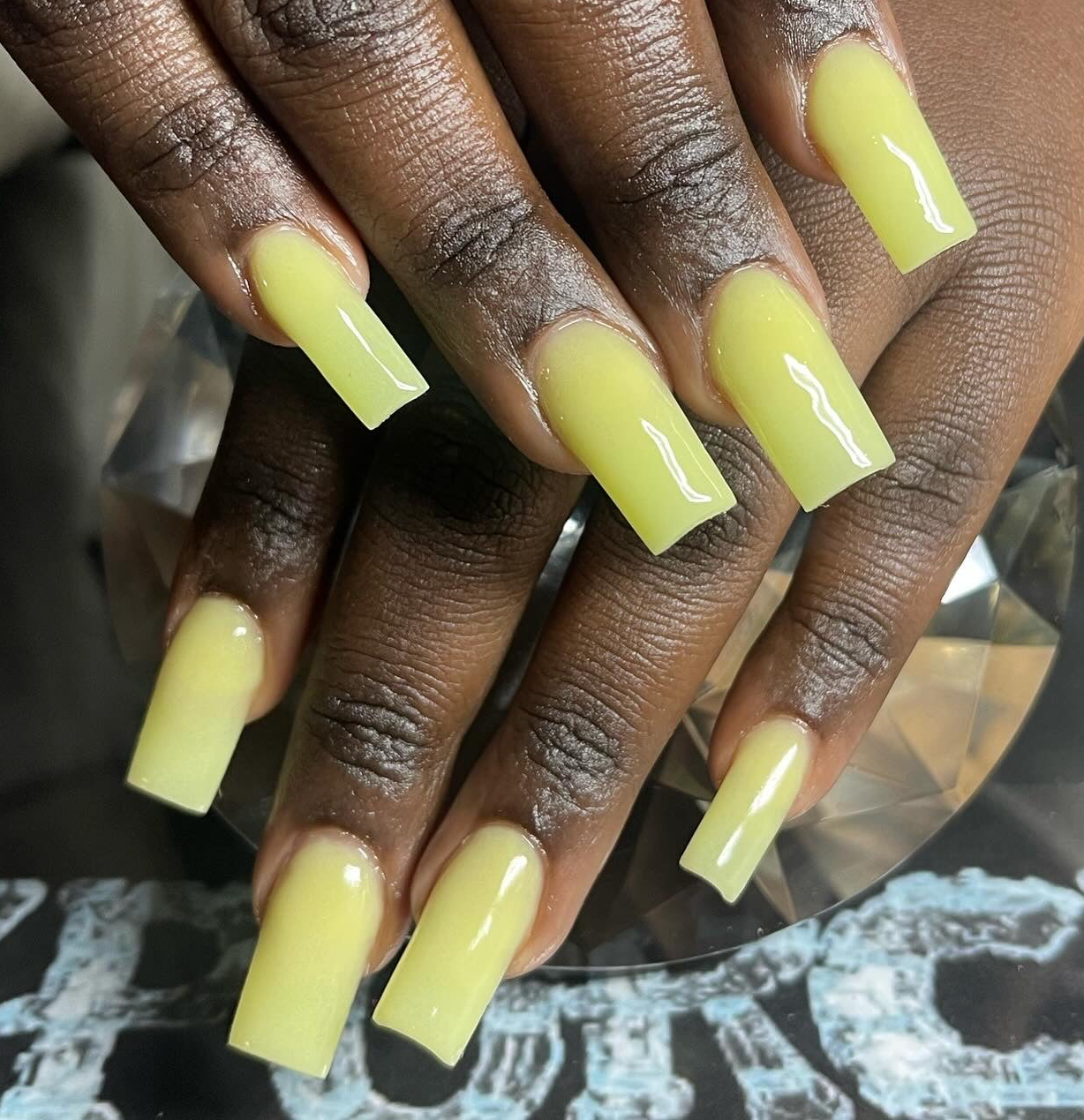 Acrylic Nails - MEDIUM