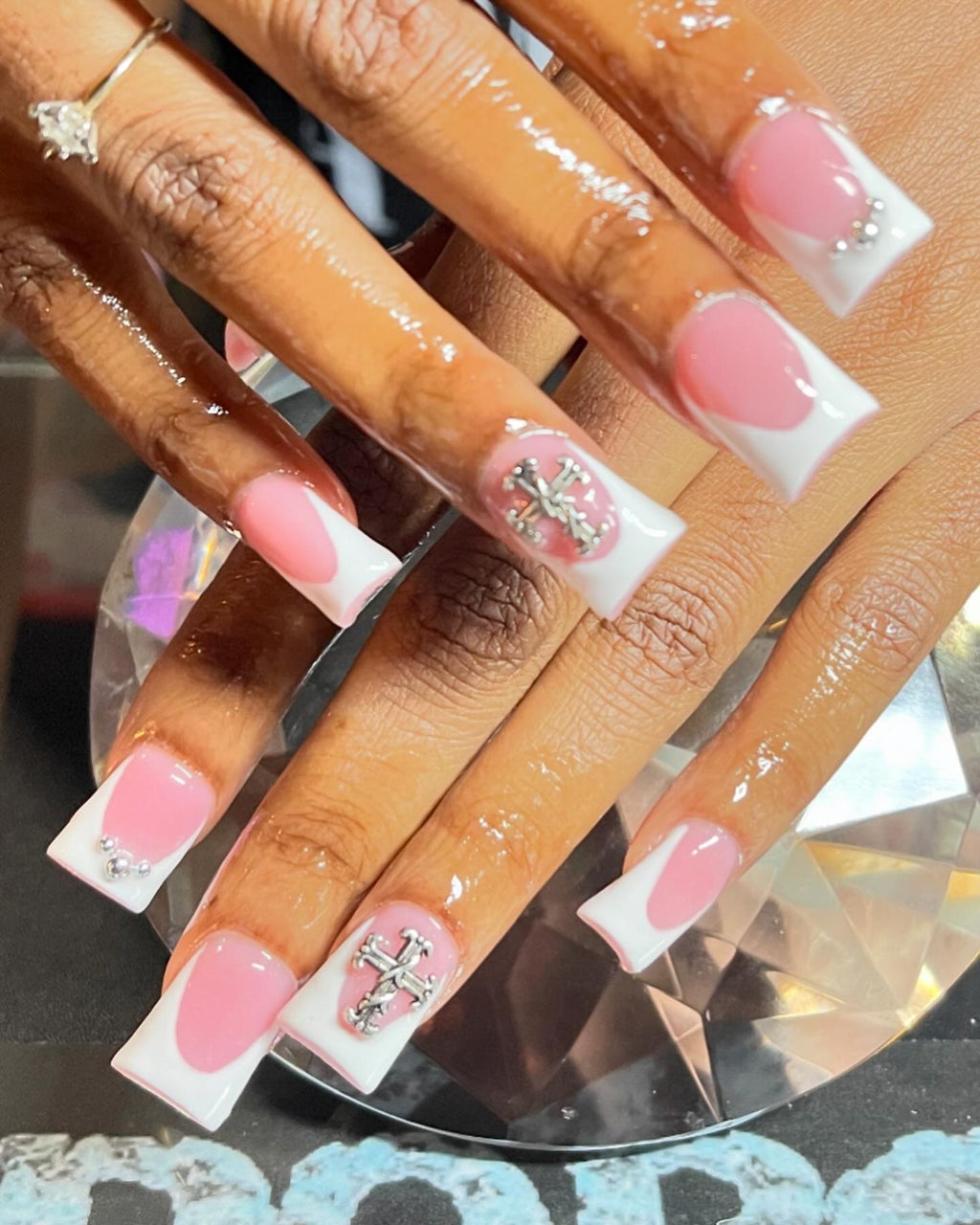 Acrylic Nails - MEDIUM