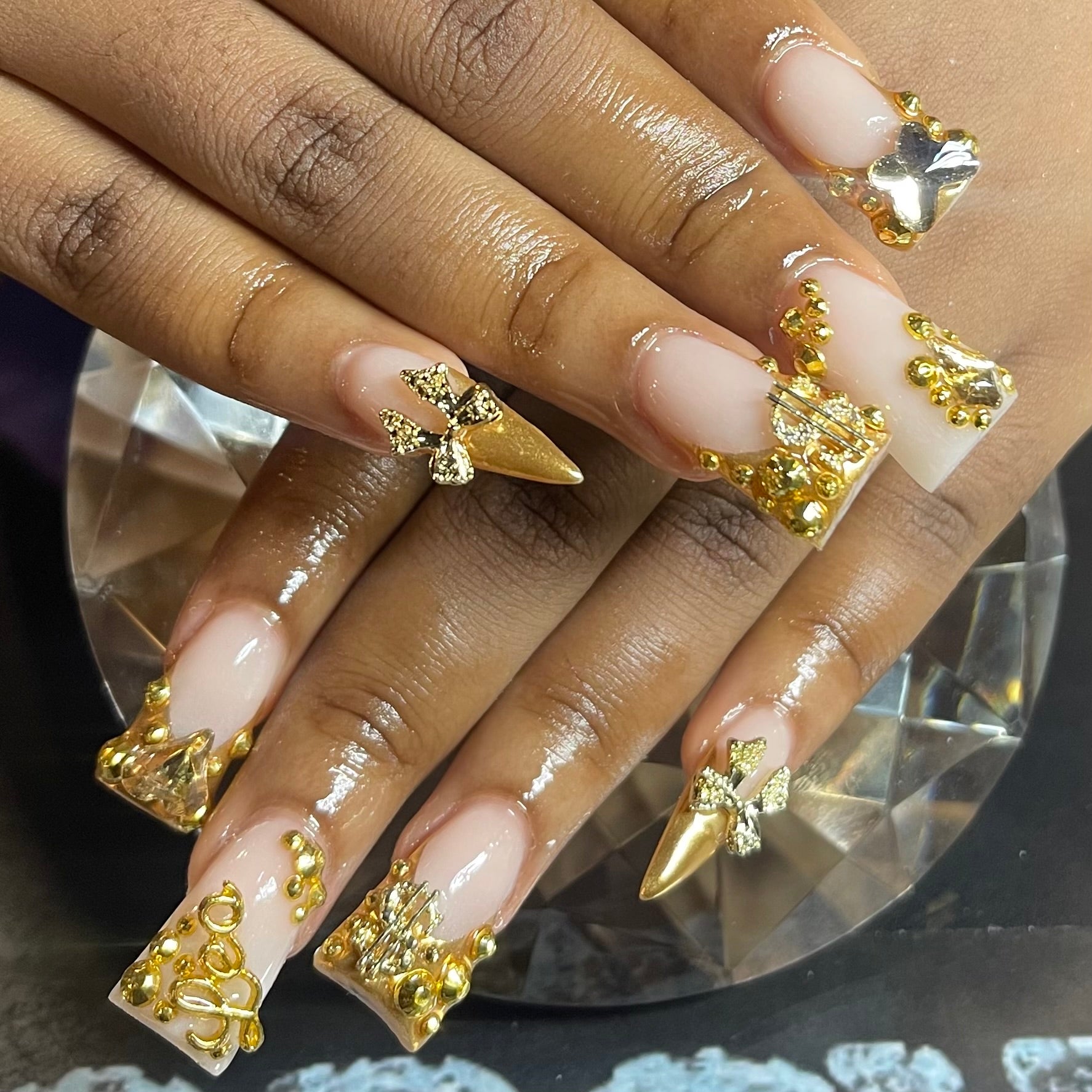 Acrylic Nails - MEDIUM