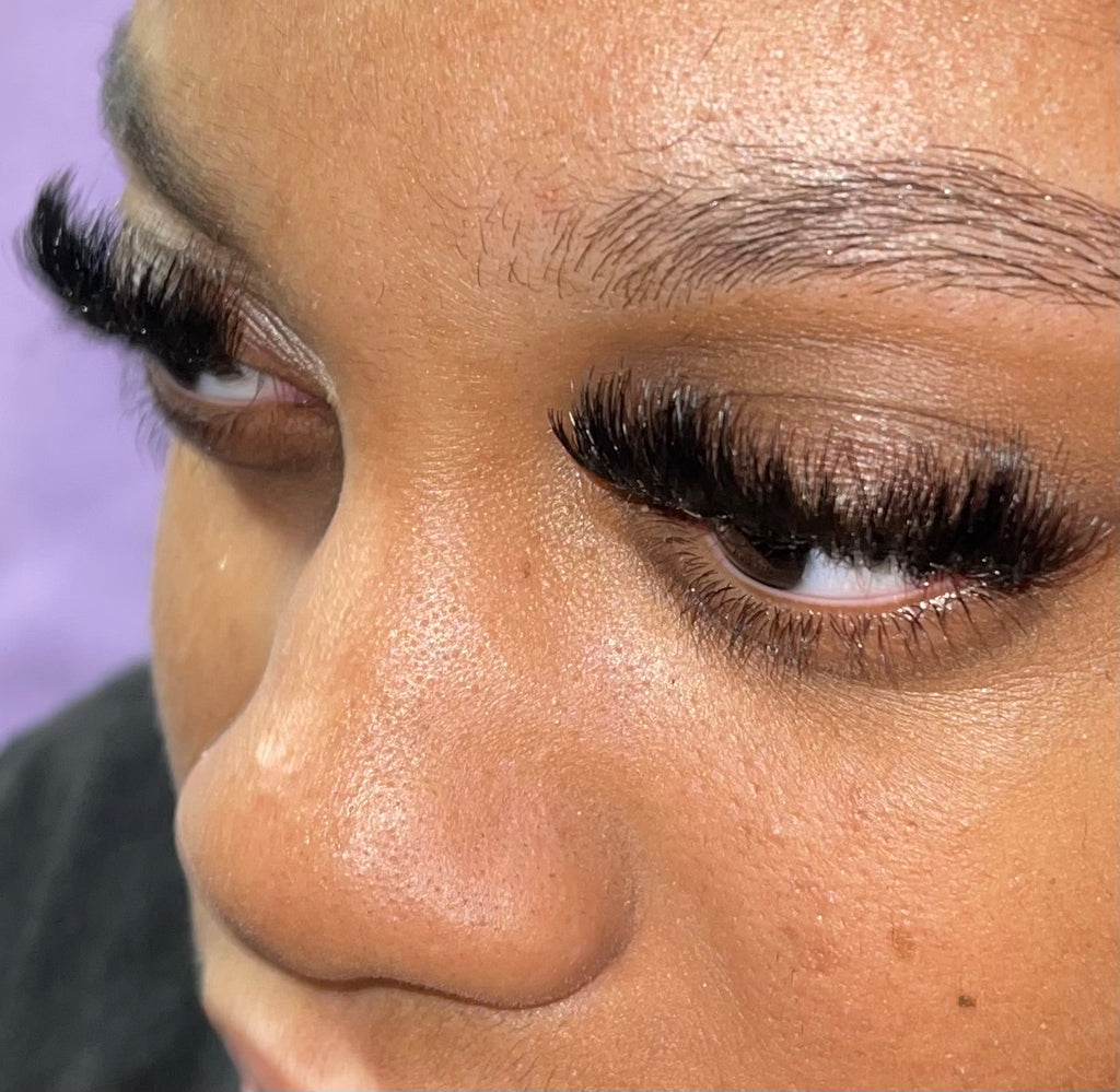 Lash Clusters